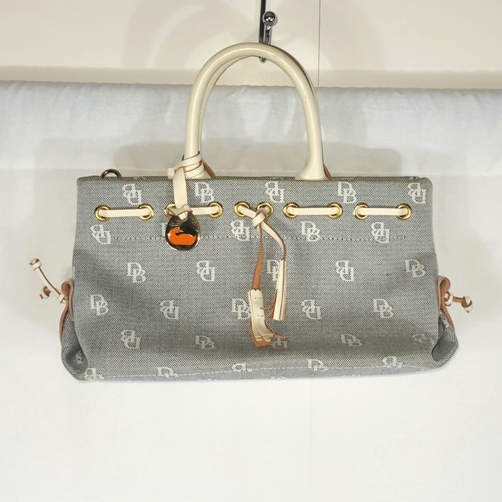 Dooney & Bourke tassels, mini alto bag